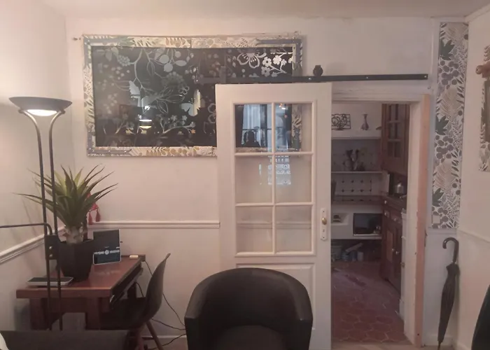 2 Pieces Paris 9 Eme
