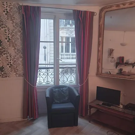 2 Pieces Paris 9 Eme Apartment Exterior photo